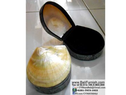 BCSHL1-1 Bali Pearl Shell Trinket
