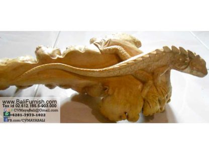 Prst3-28 Iguana Wood Carvings Parasite Wood